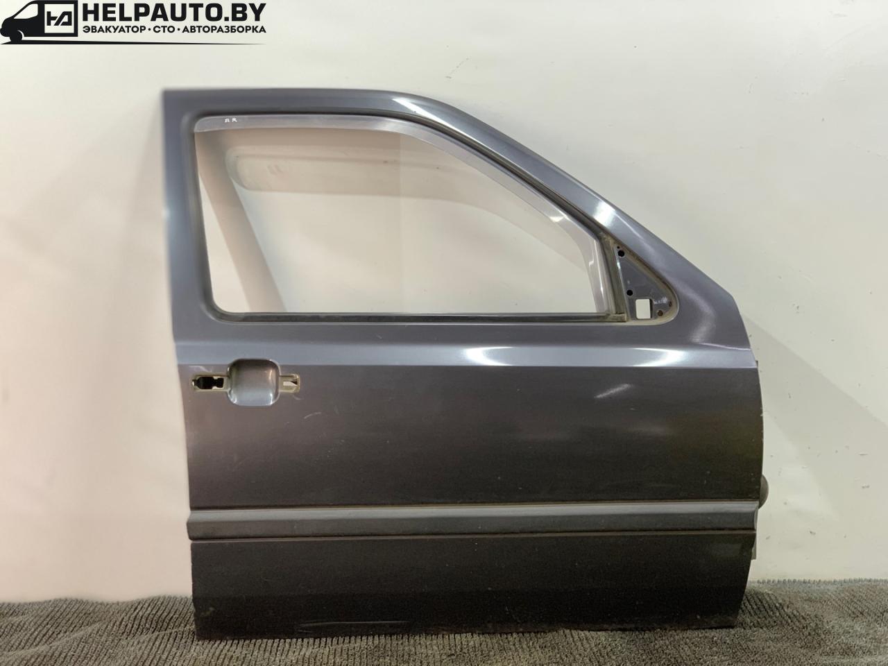 дверь передняя правая Volkswagen Vento 1 поколение 1991, 1.8 л., бензин, МКПП, серый, седан, передний привод - фото №1