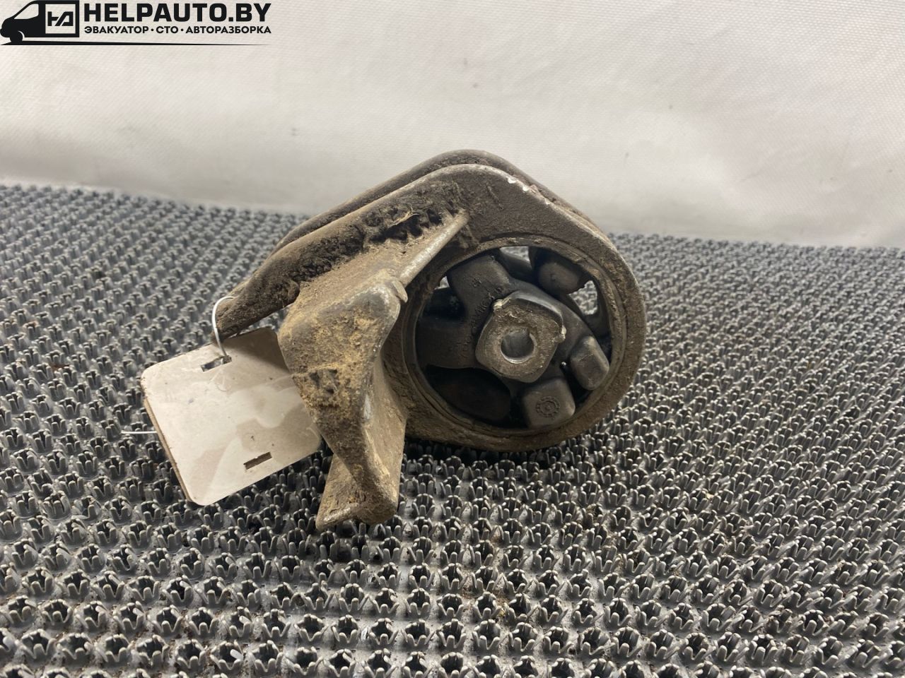 подушка крепления КПП Renault Scenic 1 поколение 1997, 1.6 л., K7M 702, бензин, МКПП, синий, минивэн, передний привод - фото №1