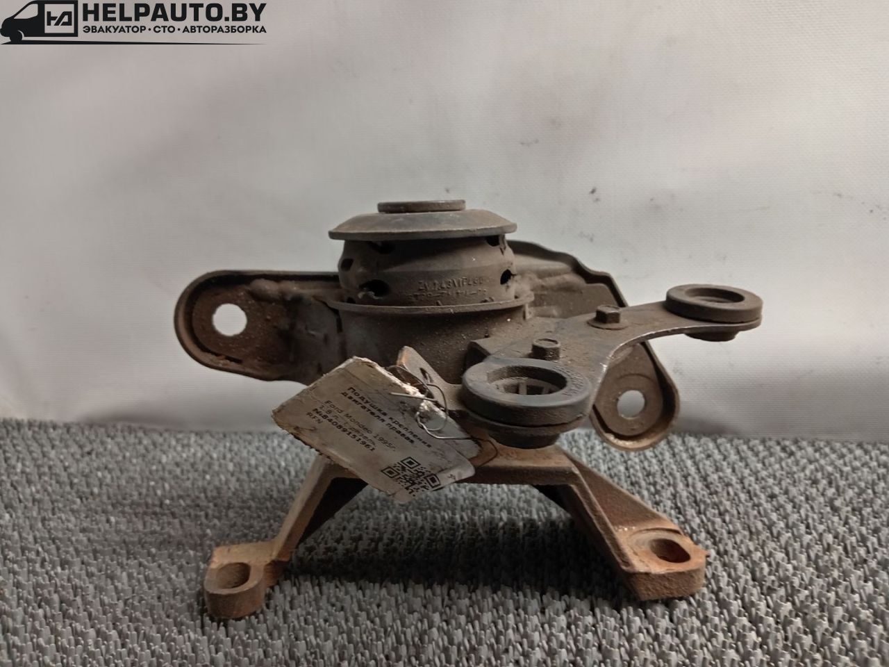 подушка крепления двигателя Ford Mondeo 1 поколение 1995, 1.8 л., i, дизель, МКПП, универсал, передний привод, RFN - фото №1