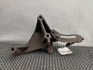 кронштейн генератора Nissan Primera P10 1997, 2.0 л., D, CD20, дизель, МКПП, хетчбэк 5 дв., передний привод, CD20