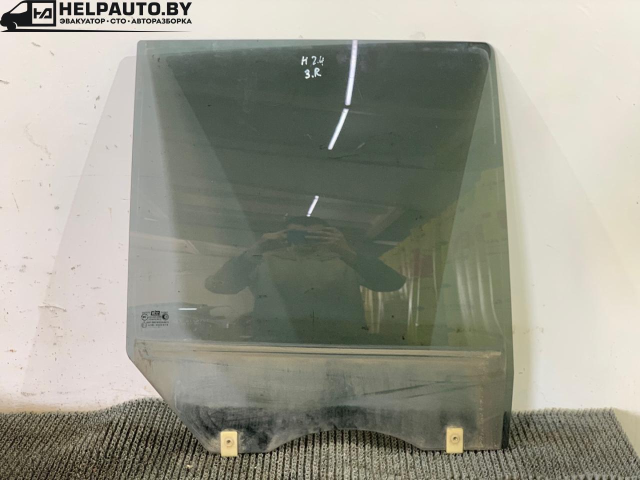 стекло двери задней правой Hyundai Santa Fe 1 поколение (SM) 2001, 2.4 л., бензин, МКПП, черный, внедорожник 5 дв., передний привод - фото №1