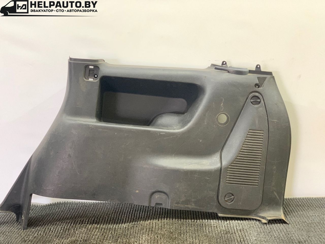 обшивка багажника Opel Zafira 1 поколение (A) 1999, 2.0 л., бензин, МКПП, серый, передний привод - фото №1