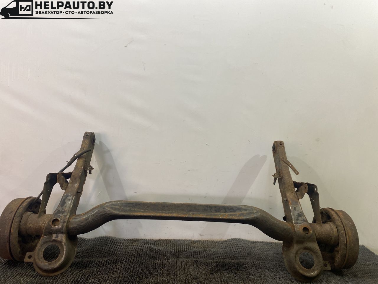 балка подвески задняя Fiat Scudo 1 поколение (1996 - 2007), 2.0 л., дизель, МКПП, белый, минивэн, передний привод - фото №1