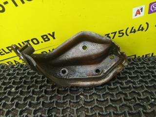 кронштейн двигателя Audi 80 B3 1988, 1.6 л., дизель, МКПП, седан, передний привод
