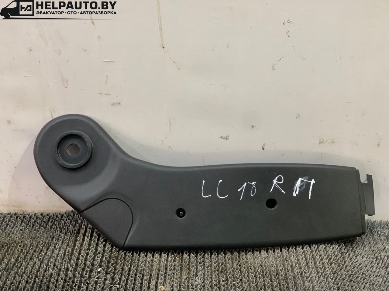 пластик Lancia Lybra 1 поколение 839 2000, 1.8 л., i, 839 A9.000, бензин, МКПП, синий, универсал, передний привод - фото №1