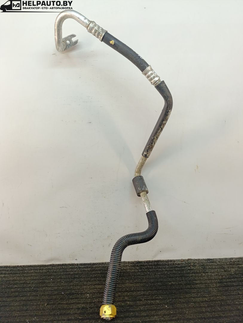 трубка кондиционера Opel Sintra 1 поколение 1999, 2.2 л., X 22 XE, бензин, МКПП, серебристый, минивэн, передний привод - фото №1