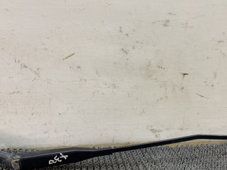 щеткодержатель (поводок стеклоочистителя, дворник) Opel Omega B 1999, 3.0 л., бензин, АКПП, чернозеленый, седан, задний привод, 90493823RH