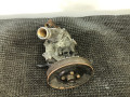 помпа Mercedes-Benz C-Класс W202/S202 [рестайлинг] W202 1997, 2.2 л., OM 604.910, дизель, МКПП, темно зеленный металлик, седан, задний привод - фото №2