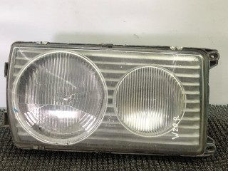 фара правая Mercedes-Benz W123 W123 1983, 2.0 л., дизель, МКПП, седан