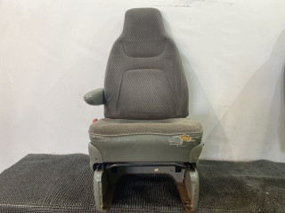 сиденье переднее Plymouth Voyager 3 поколение 1998, 2.4 л., бензин, АКПП, зелёный, минивэн, передний привод