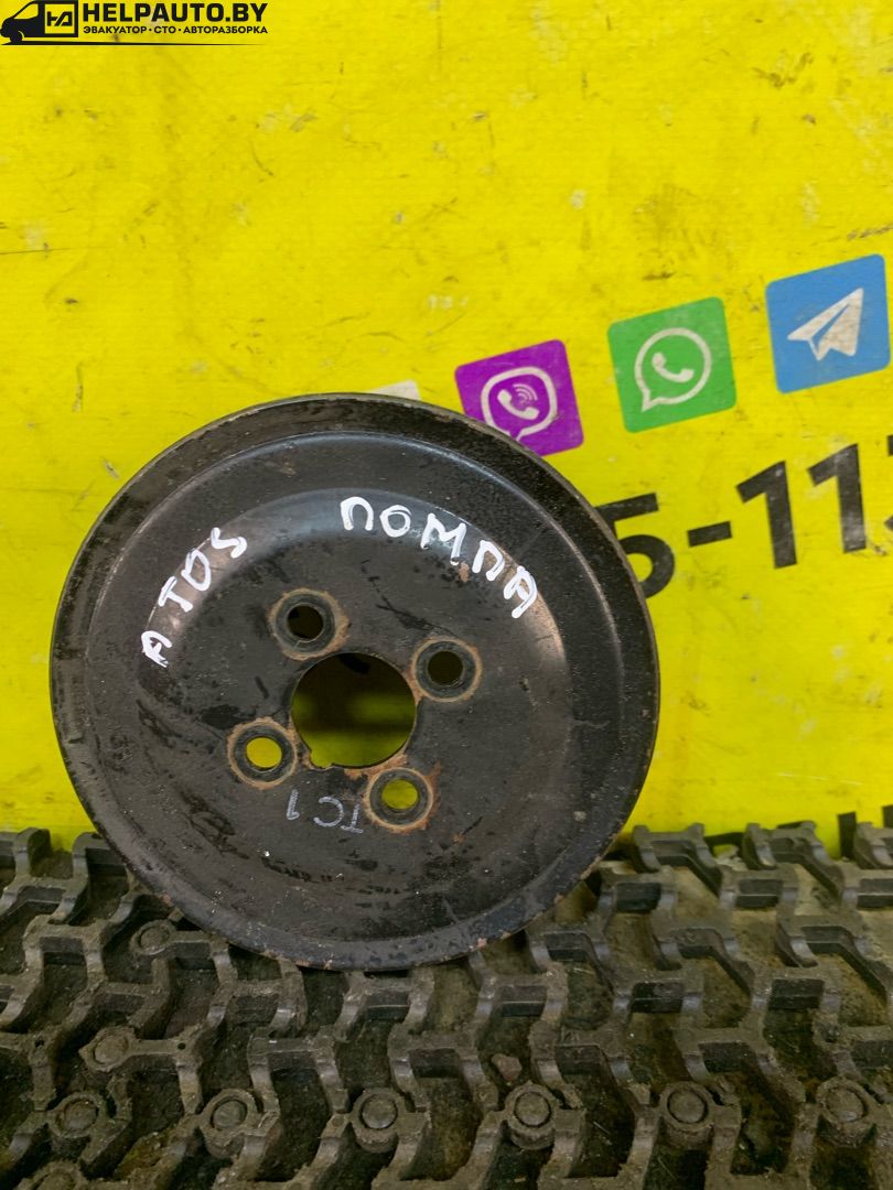 шкив помпы Hyundai Atos 1 поколение 1998, 0.8 л., бензин, МКПП, синий, хетчбэк 5 дв., передний привод - фото №1