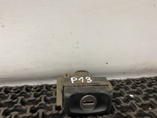 кнопка открытия багажника Volkswagen Polo 2 поколение 1990, 1.3 л., бензин, МКПП, синий, хетчбэк 3 дв., передний привод