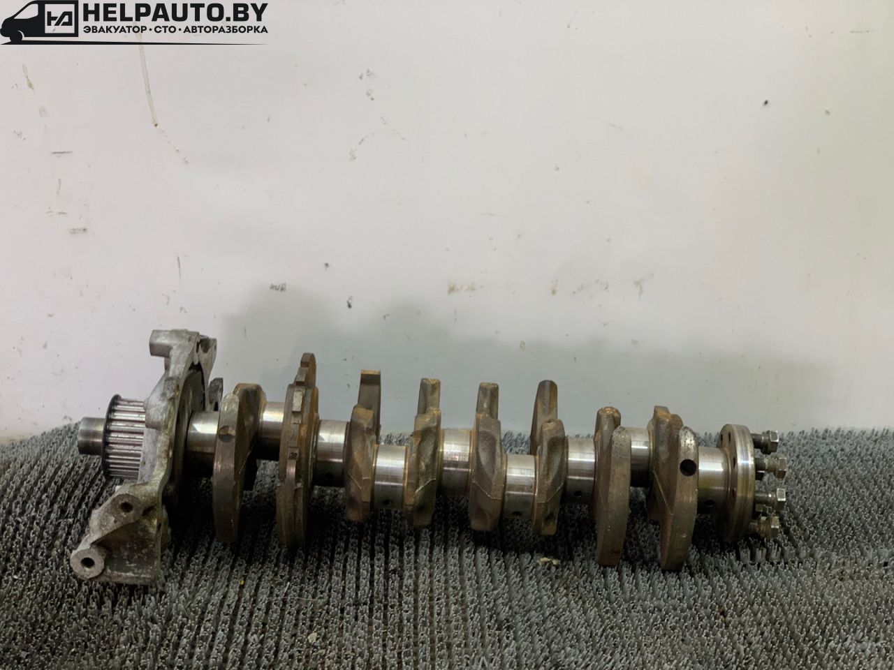 коленвал Chrysler Neon 1 поколение 1996, 2.0 л., бензин, МКПП, синий, седан, передний привод - фото №1