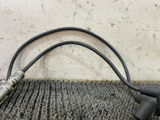 провод высоковольтный Audi 80 B3 89/B3 1991, 1.8 л., бензин, МКПП, серебристый, седан, передний привод