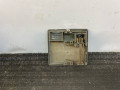 фонарь салона (плафон) Audi 80 B3 89/B3 1987, 1.8 л., бензин, МКПП, серый, седан, передний привод, 443947105 - фото №2