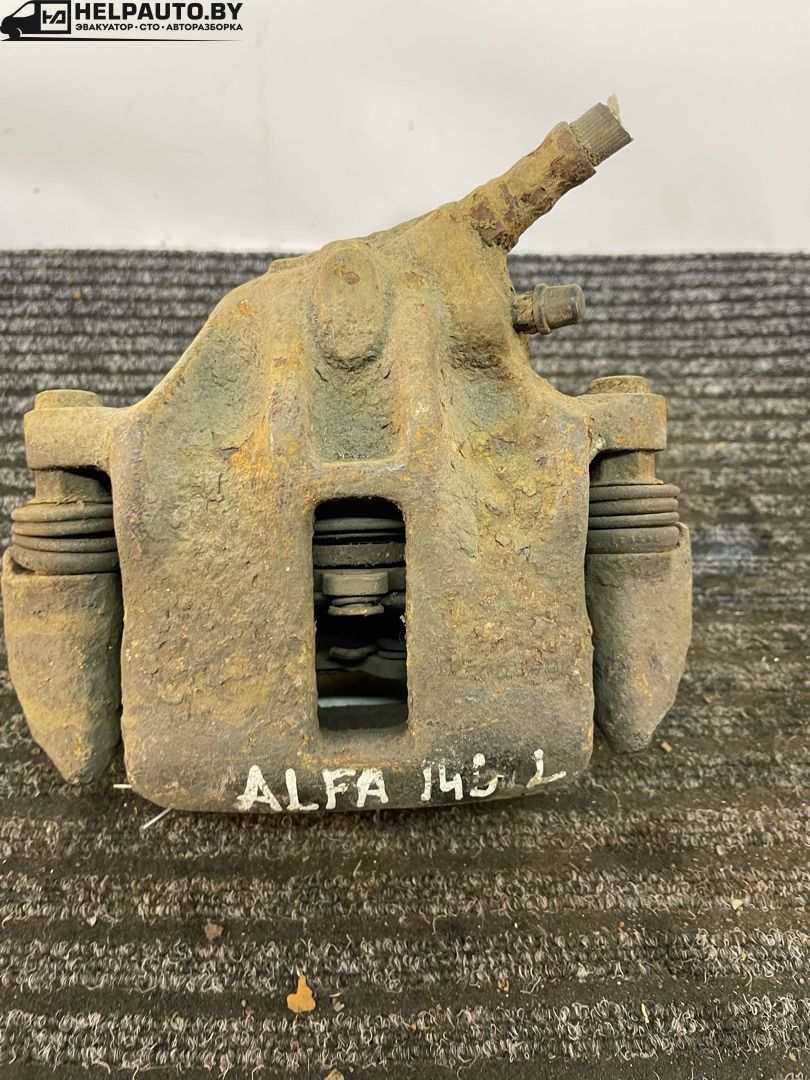 суппорт передний левый Alfa Romeo 146 1 поколение 1996, 1.4 л., i, бензин, АКПП, хетчбэк 5 дв., передний привод, BOXER - фото №1