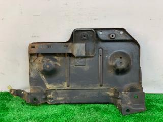 полка аккумулятора Volkswagen Vento 1 поколение 1991, 1.8 л., бензин, МКПП, серый, седан, передний привод
