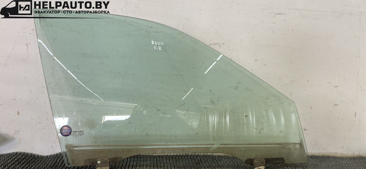 стекло двери передней правой Rover 600 Series 1 поколение FF 1998, 2.0 л., дизель, МКПП, седан - фото №1