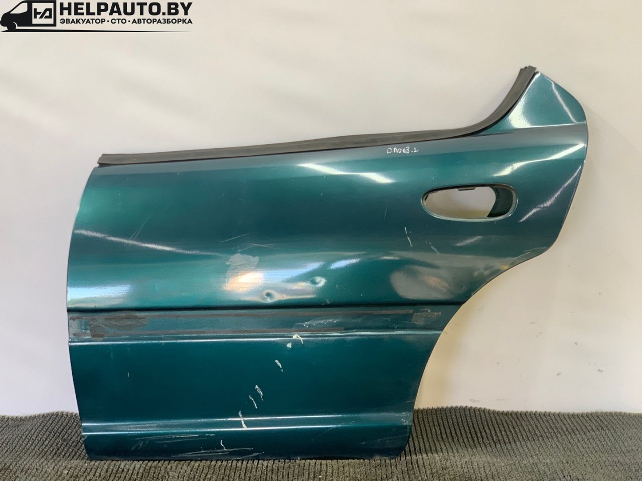 дверь задняя левая Dodge Neon 1 поколение 1998, 2.0 л., бензин, АКПП, седан - фото №1