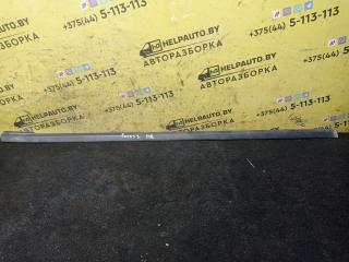 Молдинг стекла двери передней правой наружный Ford Focus 2 поколение 2006, 1.6 л., HWDA, бензин, МКПП, красный, хетчбэк 5 дв., передний привод