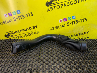патрубок воздушного фильтра Dacia Sandero 1 поколение 2008, 1.4 л., K7J 714, бензин, МКПП, серый, хетчбэк 5 дв., передний привод