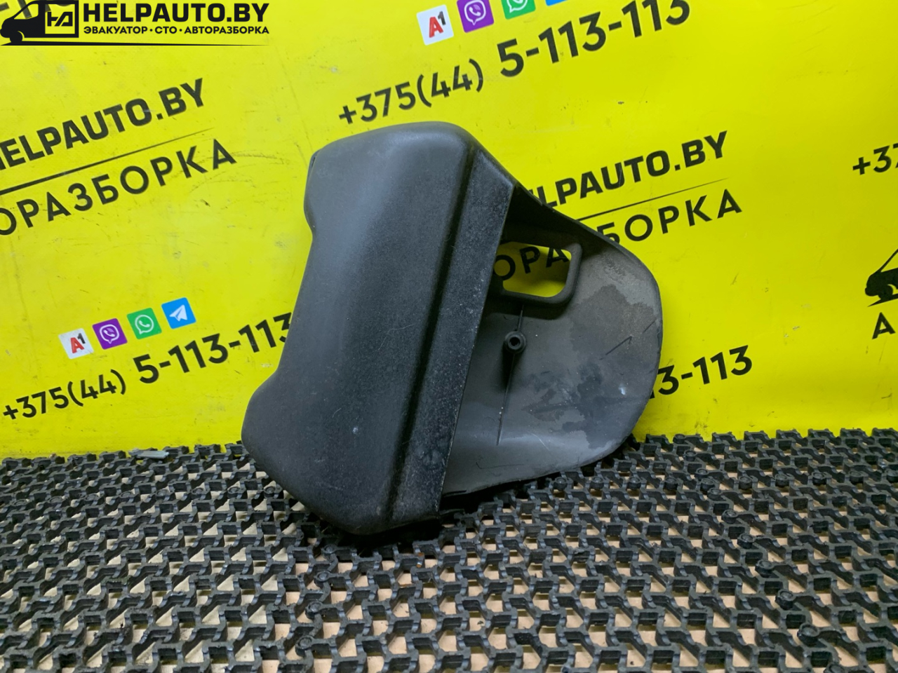 кожух рулевой колонки Geely CK Otaka 1 поколение CK-1 2007, 1.5 л., MR479A, бензин, МКПП, золотистый, седан, передний привод - фото №1