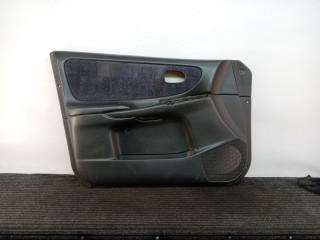 обшивка двери передняя левая Mazda 626 GF [рестайлинг] 1999, 1.8 л., бензин, МКПП, синий, универсал, передний привод