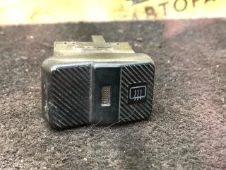 кнопка обогрева заднего стекла Volkswagen Passat B3 1988, 1.8 л., бензин, МКПП, белый, седан, передний привод