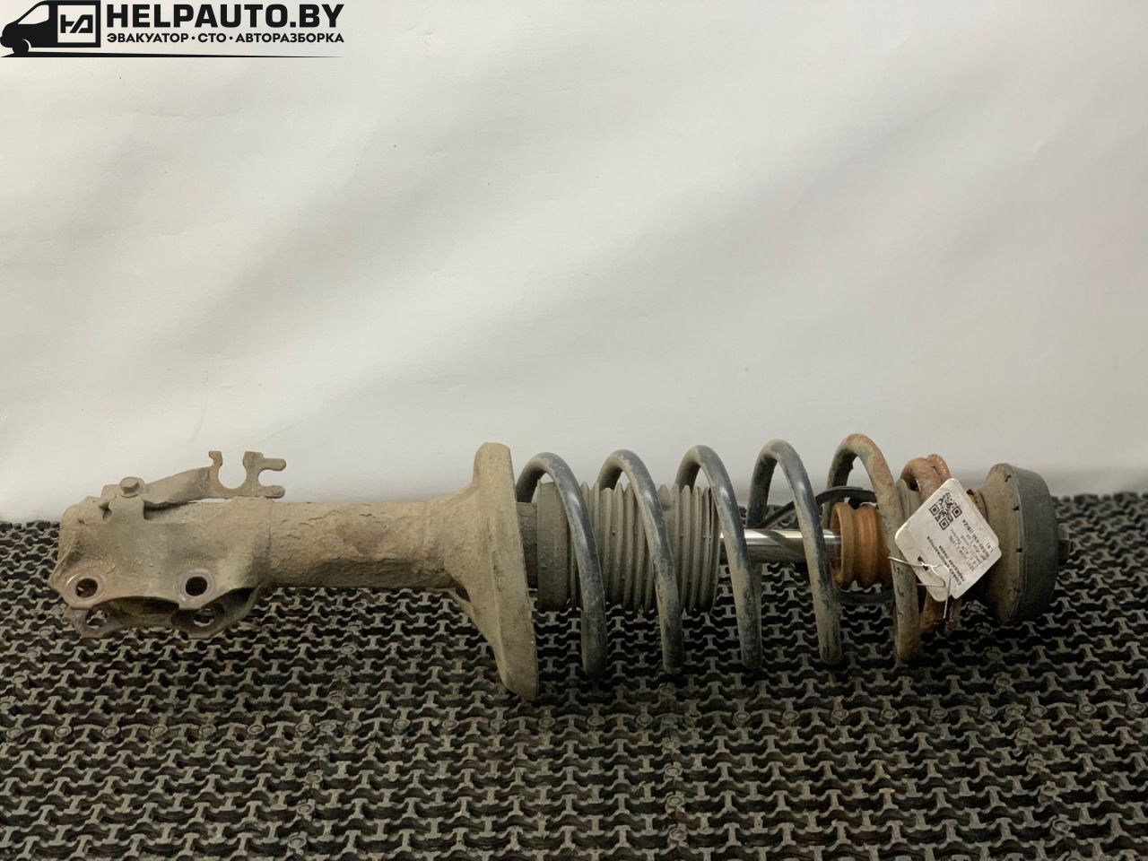 стойка передняя левая SEAT Ibiza 2 поколение 1998, 1.6 л., ALM, бензин, 5МКПП, синий, хетчбэк 5 дв., передний привод - фото №1