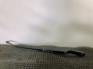 щеткодержатель (поводок стеклоочистителя, дворник) Opel Monterey A 1997, 3.1 л., дизель, МКПП, внедорожник 5 дв.