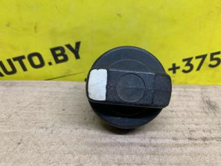 пробка топливного бака Volkswagen Golf 2 поколение 1990, 1.6 л., дизель, МКПП, черный, хетчбэк 3 дв., передний привод