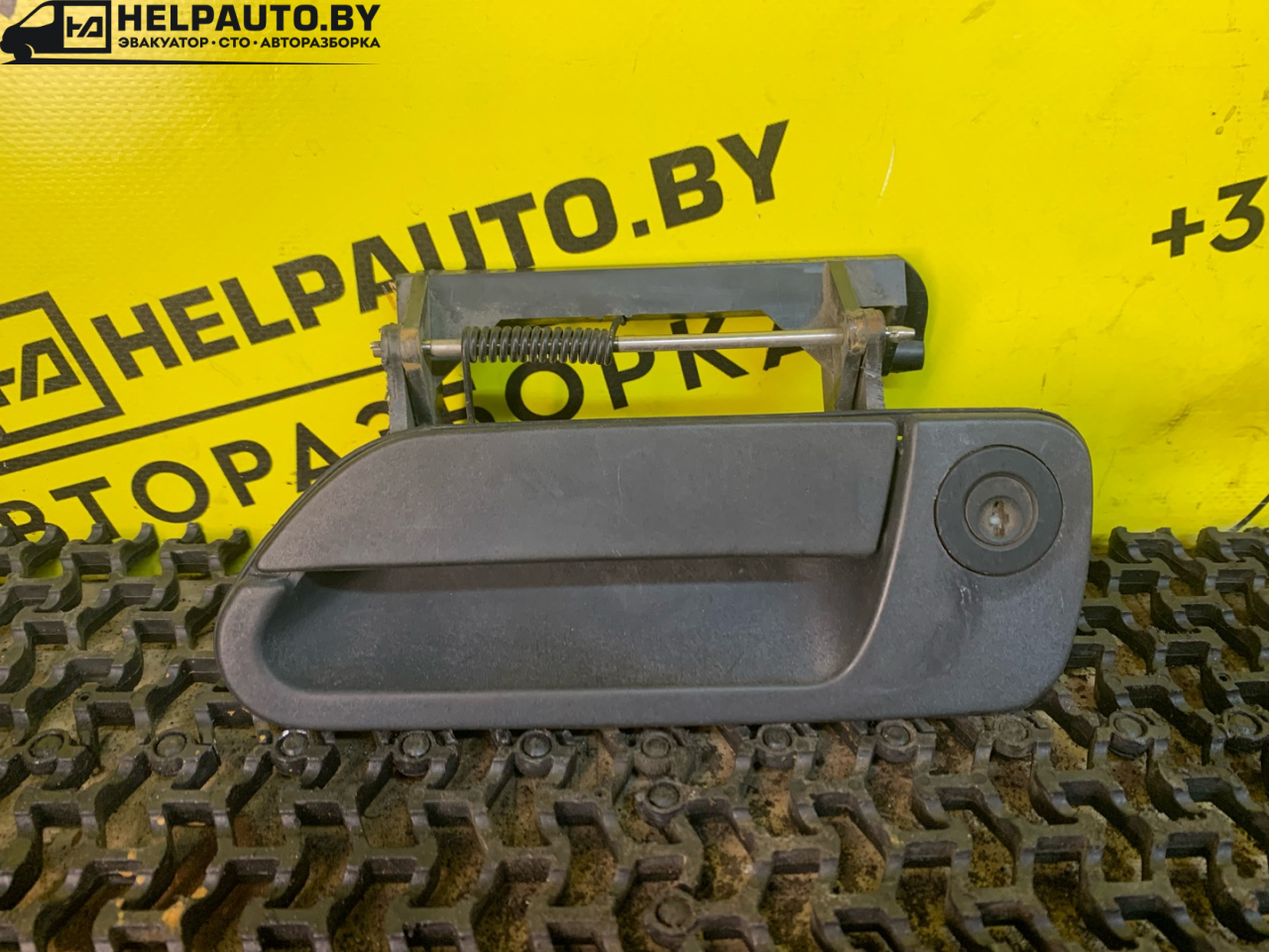 ручка наружная Citroen Xantia 1 поколение 1997, 1.8 л., бензин, МКПП, синий, универсал, передний привод - фото №1