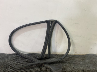 уплотнитель двери Chrysler Neon 1 поколение 1996, 2.0 л., бензин, МКПП, синий, седан, передний привод