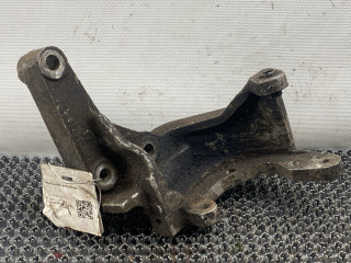 кронштейн двигателя Ford Escort 5 поколение [2-й рестайлинг] 1999, 1.8 л., RTA, дизель, МКПП, бордовый, универсал