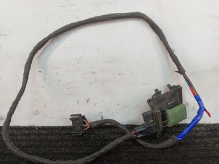 сопротивление печки Audi 80 B3 89/B3 1991, 1.8 л., бензин, МКПП, серебристый, седан, передний привод, 893959263, 3131090041