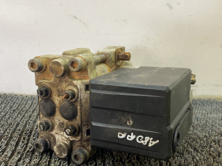 блок ABS Audi 80 B3 89/B3 1987, 1.8 л., бензин, МКПП, седан, 0256201011