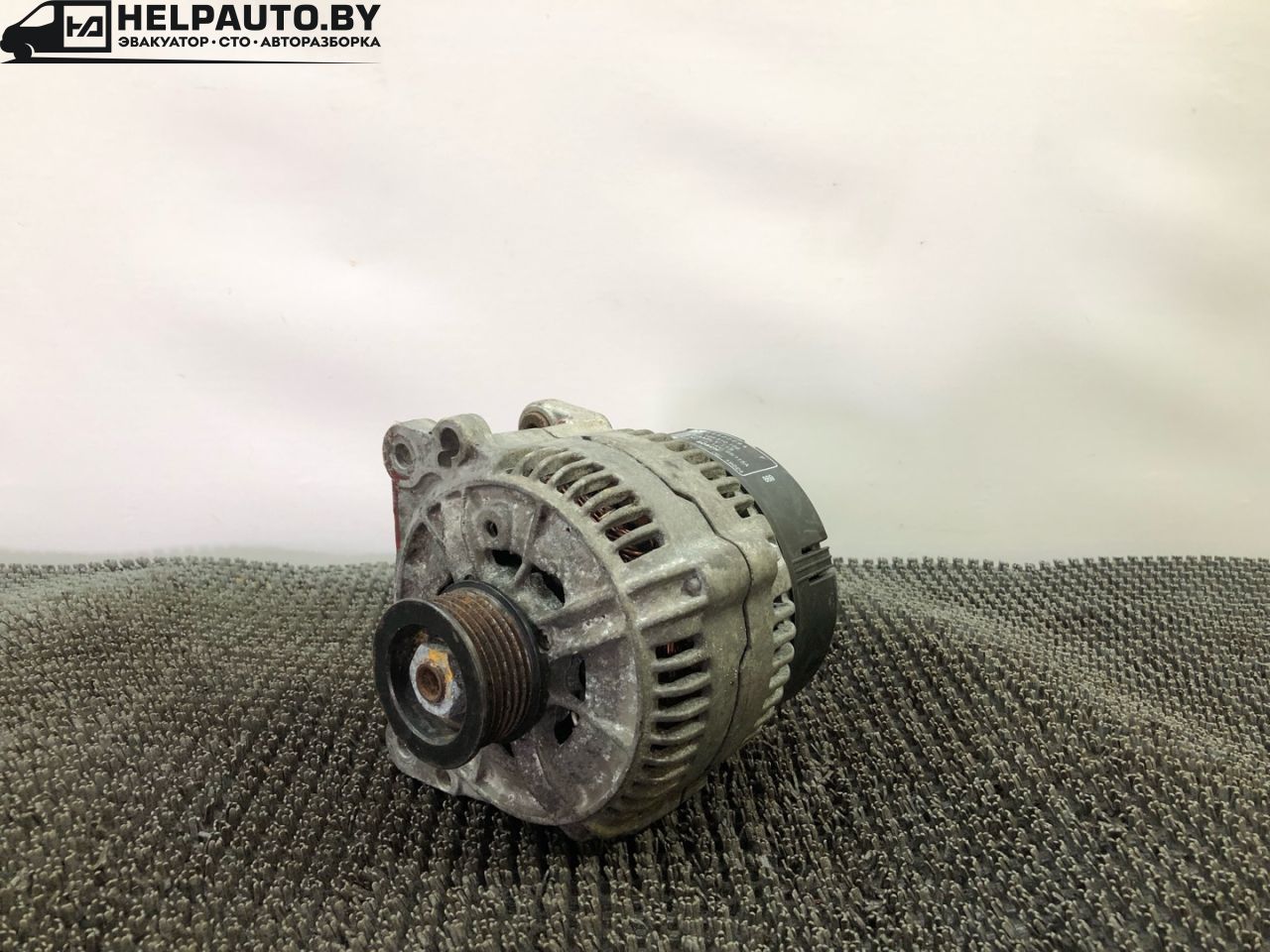 генератор Chrysler Voyager 3 поколение 1998, 2.5 л., дизель, BOSCH, 0123510106 - фото №1
