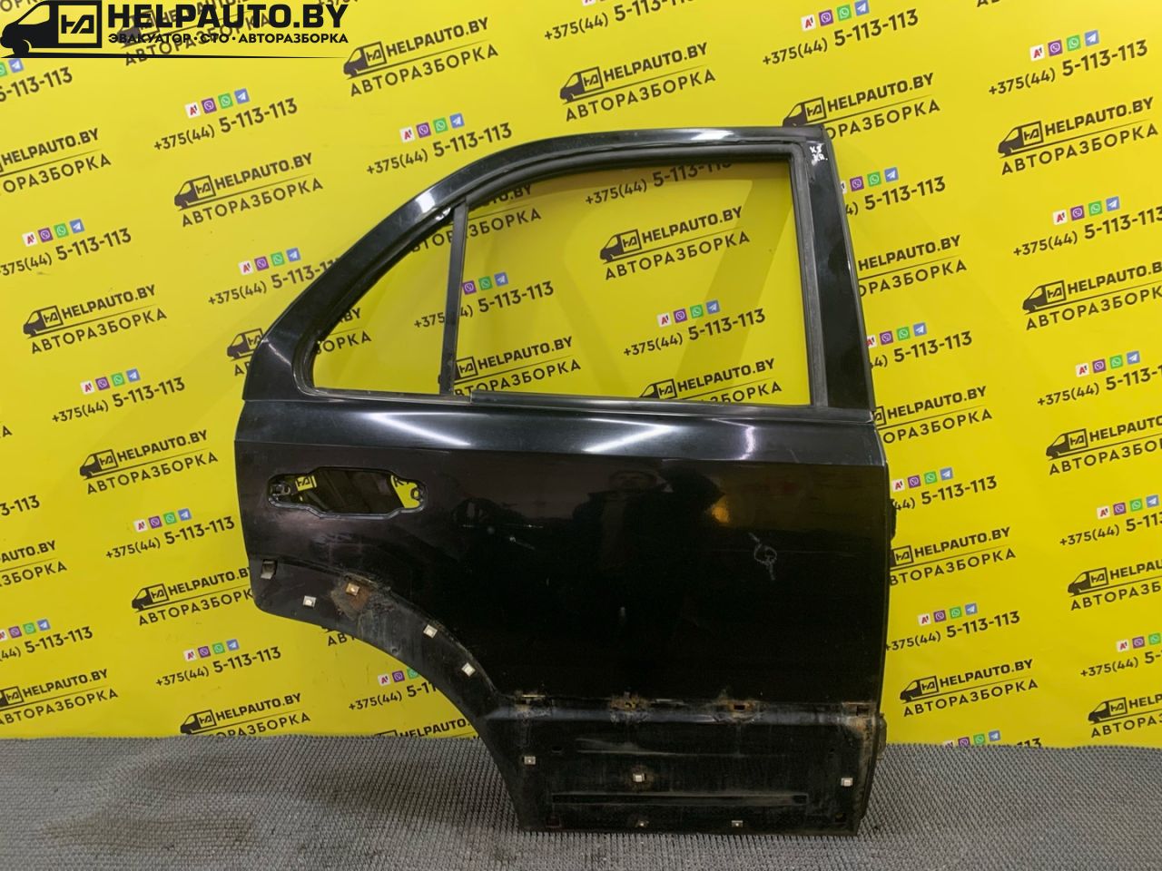дверь задняя правая Kia Sorento 1 поколение 2005, 2.5 л., D4CB, дизель, АКПП, внедорожник 5 дв. - фото №1