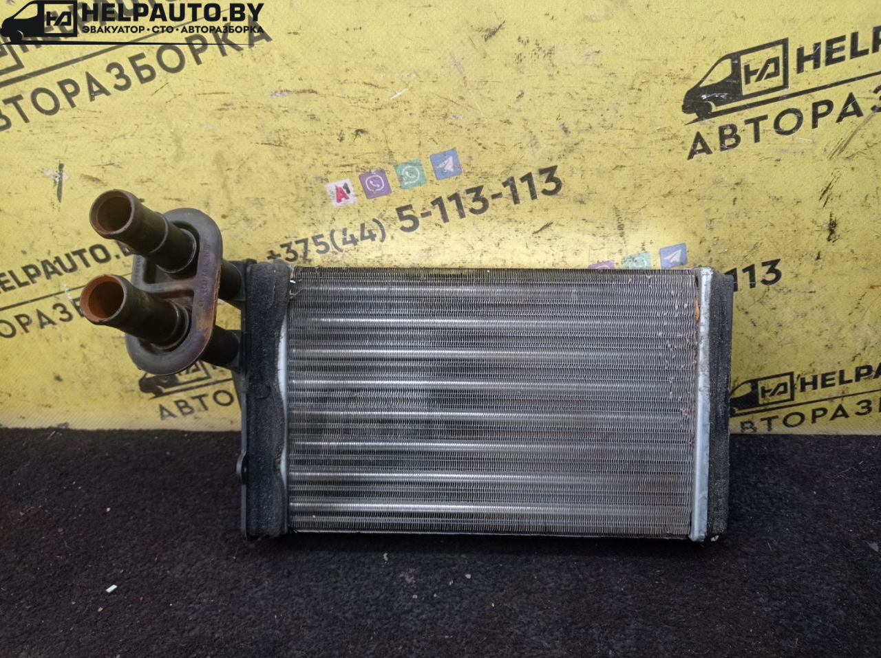 радиатор отопителя (печки) Audi 80 B3 1988, 1.9 л., 1Y, дизель, МКПП, серебро, седан, передний привод - фото №1