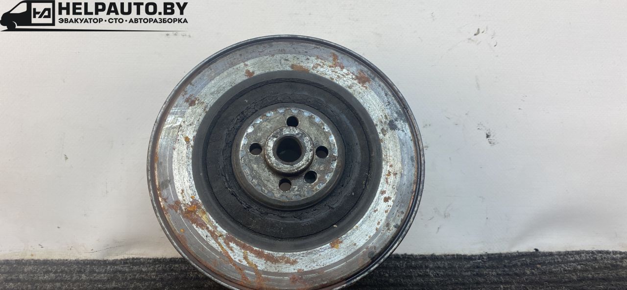 шкив коленвала Volvo S70 1 поколение 2000, 2.5 л., D 5252 T, дизель, МКПП, черный, седан, передний привод, 074105251 - фото №1