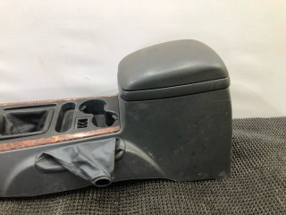 подлокотник Kia Sorento 1 поколение 2005, 2.5 л., дизель, МКПП, серый, полный привод