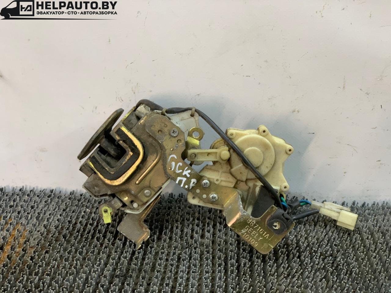 замок двери передней правой Geely CK Otaka 1 поколение CK1 2007, 1.5 л., бензин, МКПП, синий металлик, седан, передний привод - фото №1