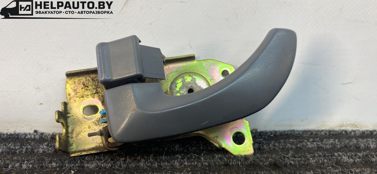 ручка внутренняя передняя левая Kia Sorento 1 поколение 2005, 2.5 л., CRDi, D4CB, дизель, МКПП, черный, внедорожник 5 дв., полный подключаемый привод, C094 - фото №1