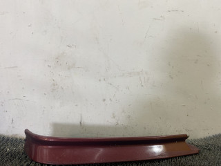 ресничка (ус) правой фары Nissan Bluebird T12/T72 1987, 2.0 л., бензин, МКПП, бордовый, хетчбэк 5 дв., передний привод