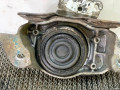 подушка крепления двигателя Daewoo Nubira J100 1998, 1.6 л., бензин, МКПП, зелёный металлик, хетчбэк 5 дв. - фото №4