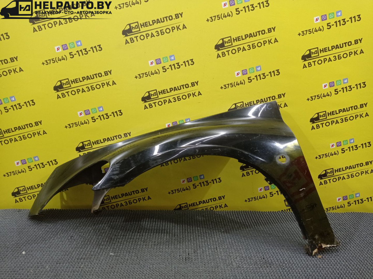 крыло переднее левое Chrysler PT Cruiser 1 поколение 2002, 2.0 л., ECC, бензин, АКПП, черный, хетчбэк 5 дв. - фото №1
