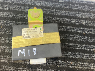 блок управления центральным замком Mazda 626 GF [рестайлинг] 1999, 1.8 л., бензин, МКПП, синий, универсал, передний привод