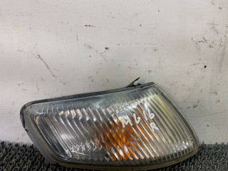 поворотник правый Mazda 626 GF [рестайлинг] GF 1999, 1.6 л., i, бензин, МКПП, бежевый, седан, передний привод