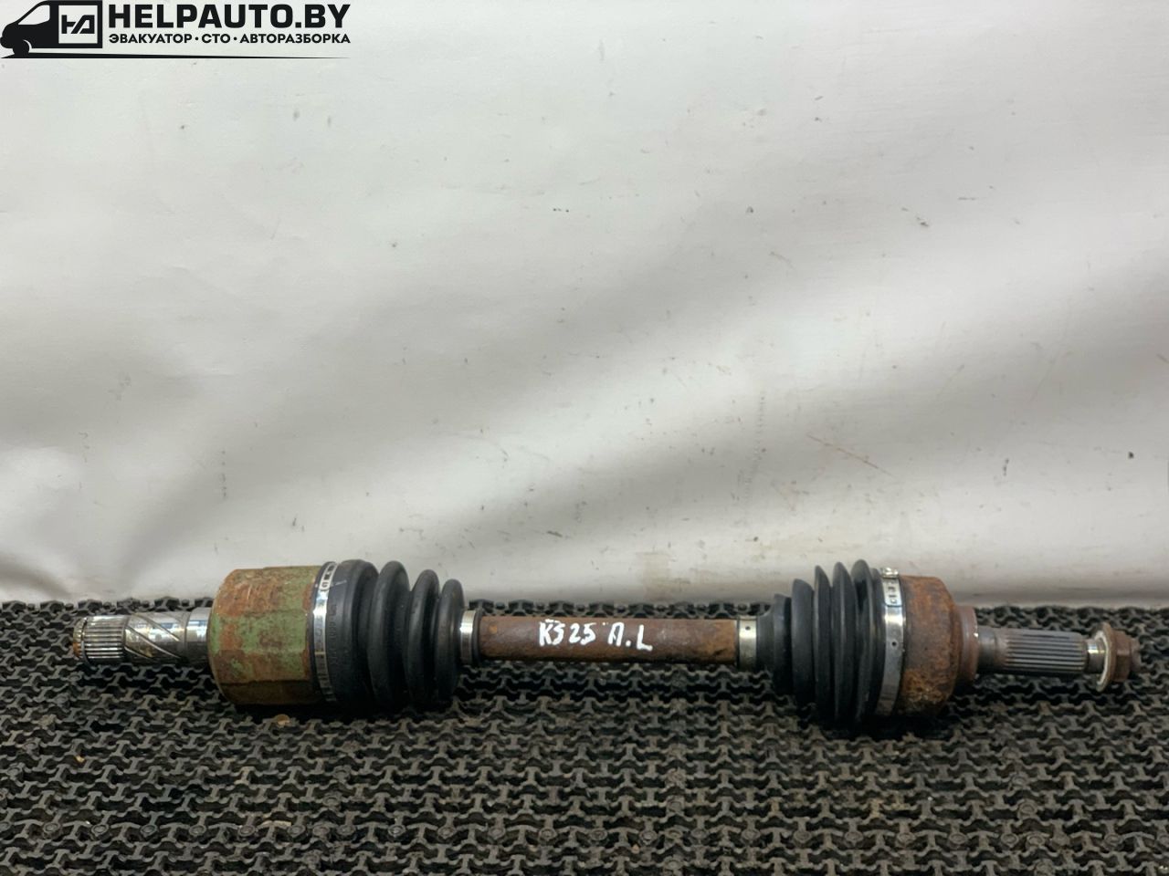полуось передняя левая (приводной вал, ШРУС) Kia Sorento 1 поколение 2003, 2.5 л., D4CB, дизель, МКПП, внедорожник 5 дв. - фото №1