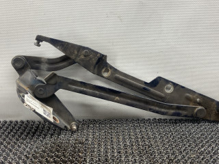 петля крышки багажника Audi A6 4A/C4 1996